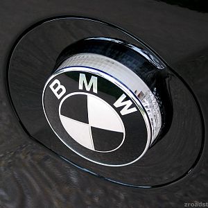 422i