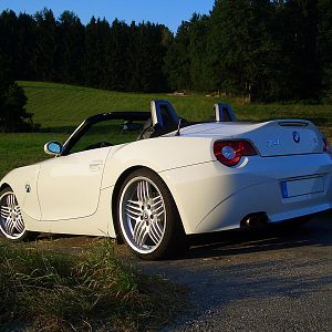 Z4 weiss/blau