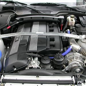 Infinitas SK Kompressor-Kit + Domstrebe