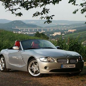 Mein Z4 in den Weinbergen von Walporzheim