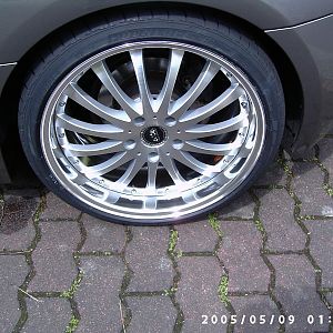 PIC01000