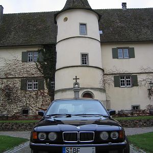 BMW 750iA E32
