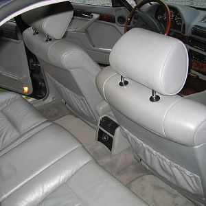 BMW 750iA E32
