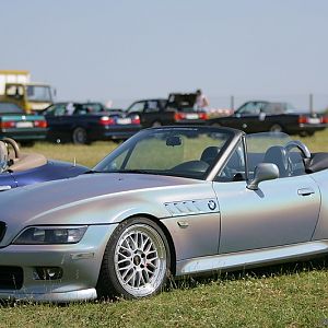 z3