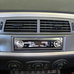 Neues Radio inkl. Blendenumbau