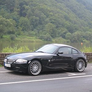 Z4 coupé an der Mosel