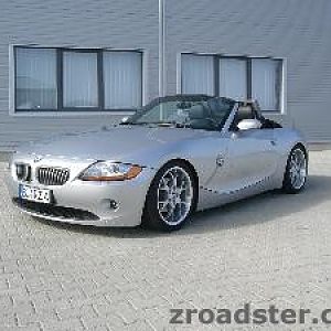 2hot4y Roadster