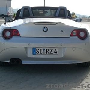 2hot4y Roadster