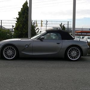 Z4_Radial01