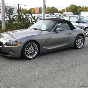 Z4_Radial02