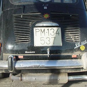 seiscientos (600)