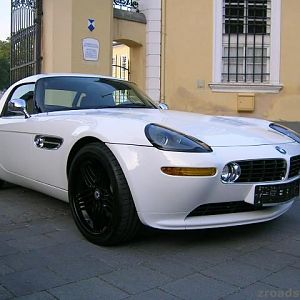 BMW Z8 - weiss