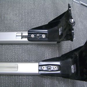 Roof_bar_adjustment