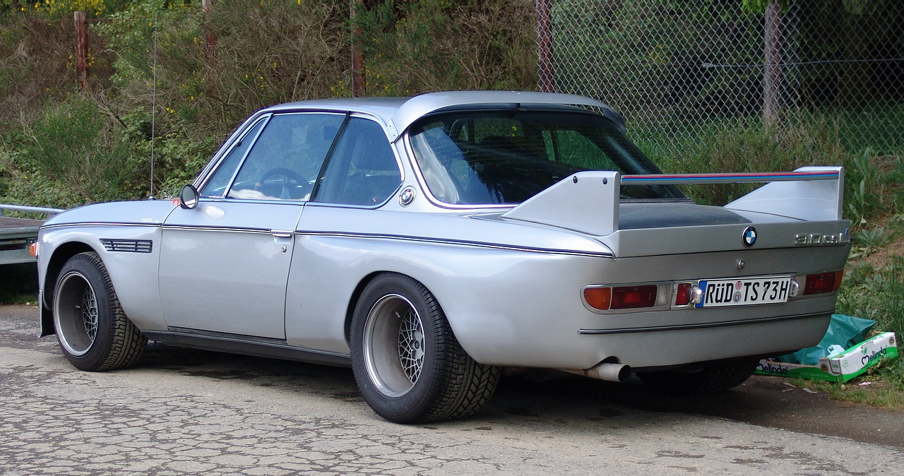 3_0-CSL-Hinten