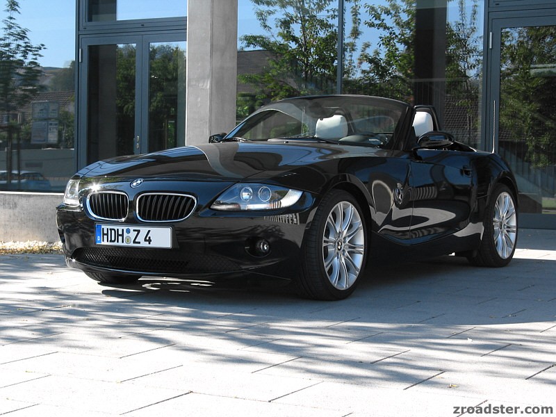 422i