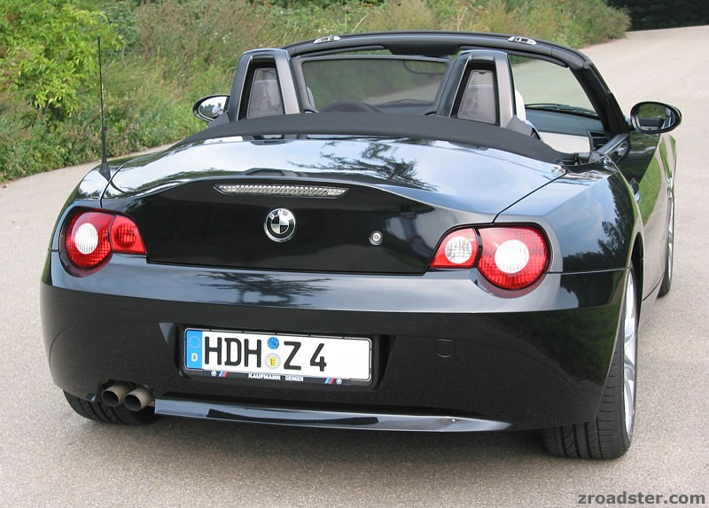 422i