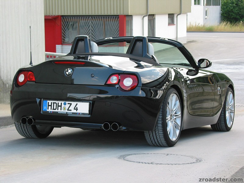 422i
