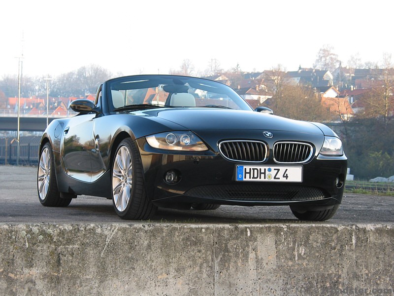 422i