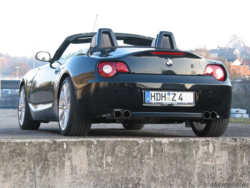 422i