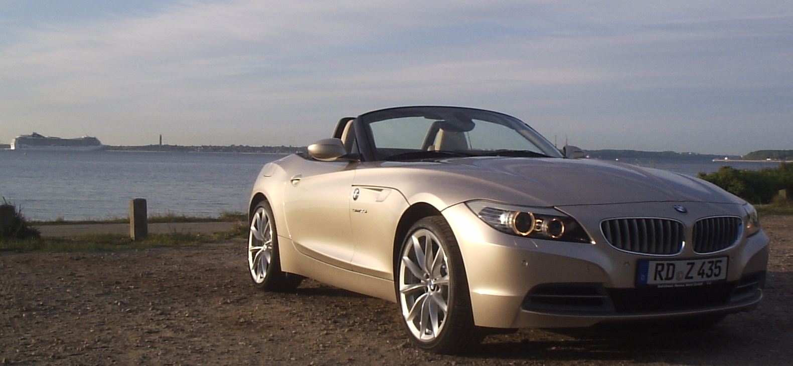 alois_buecker_elena_buecker_bmw_z4_s-drive_35i-am-meer-05