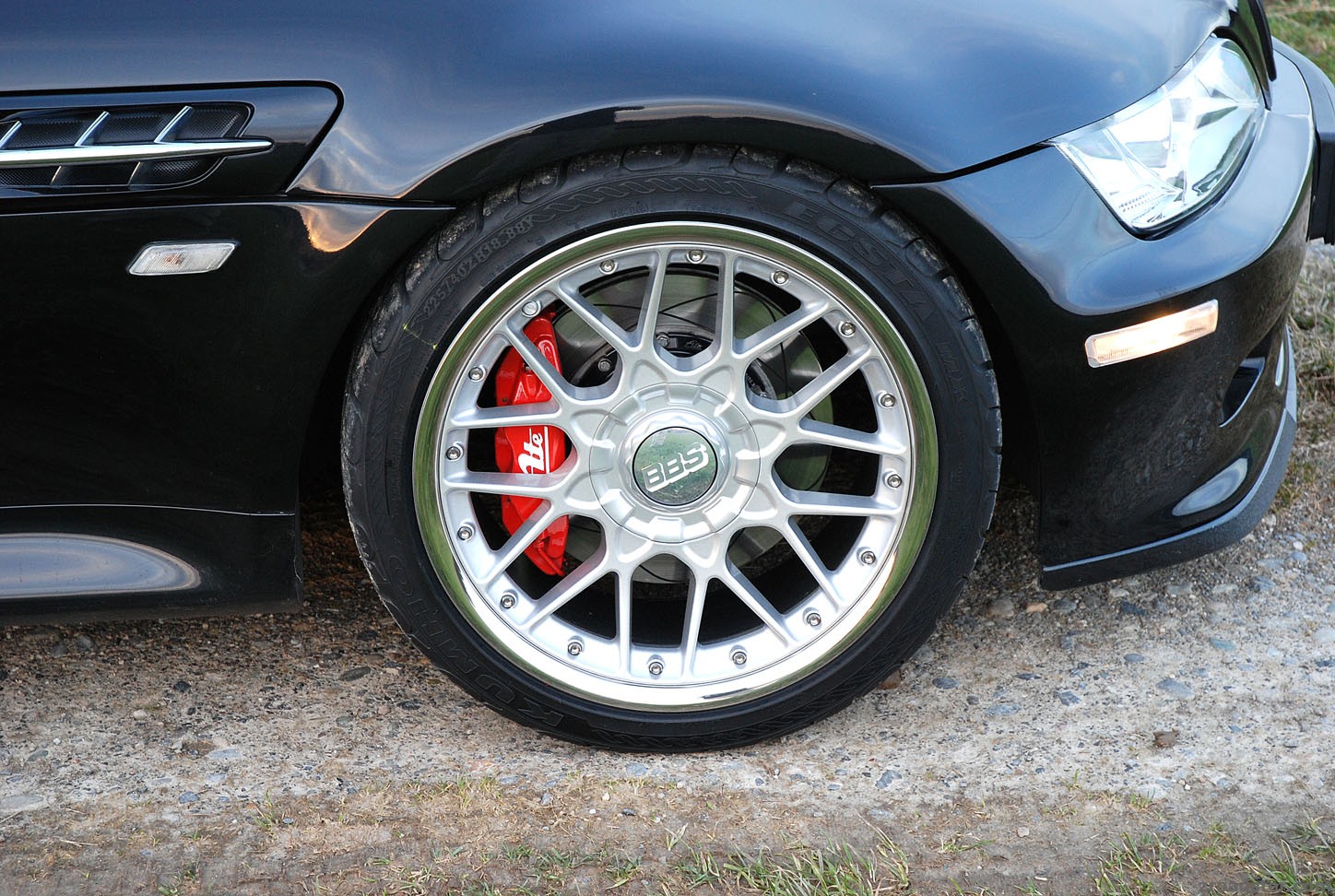 Arg knapp aber nach leichter Sturzkorrektur paßt`s.