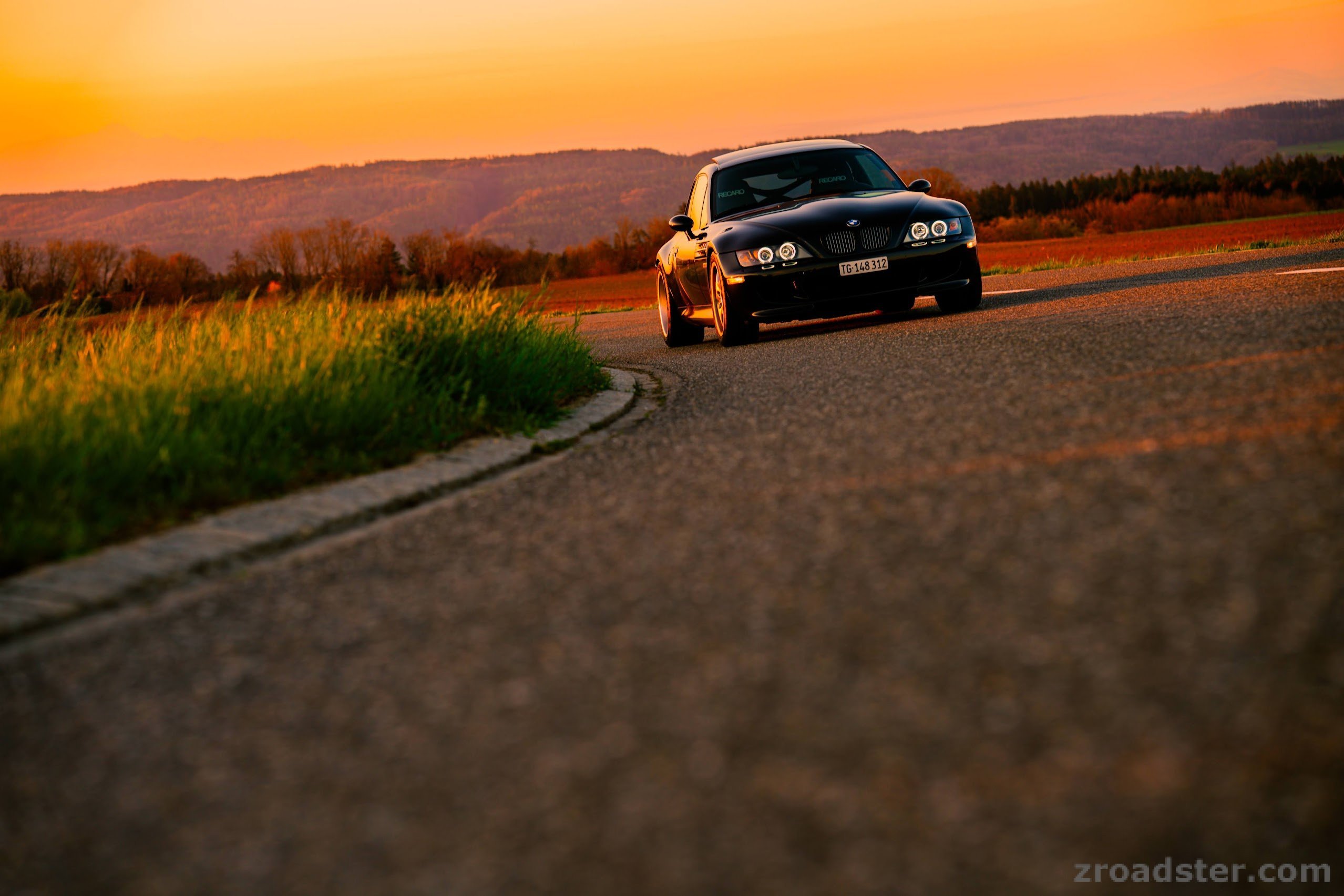 BMW Z3M Coupe 85mm sunset  (28).jpg