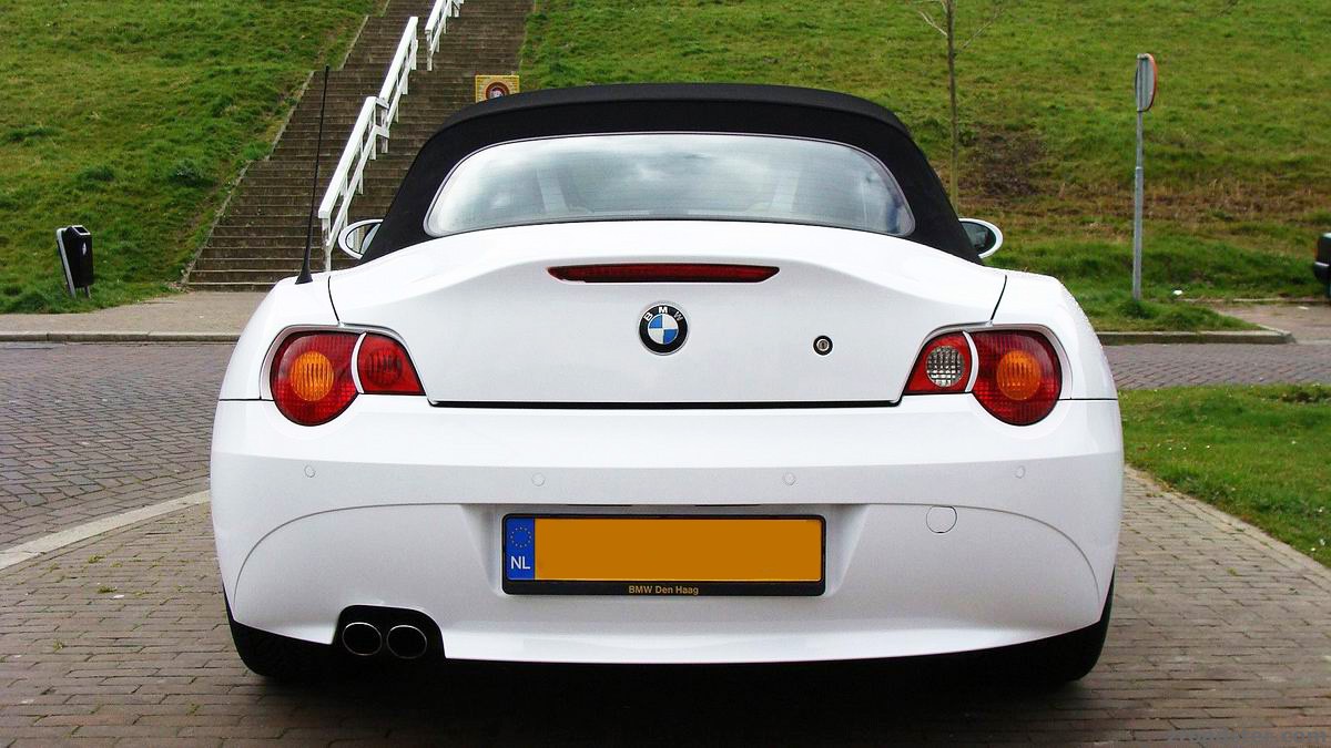 BMW Z4 3.0 SMG white