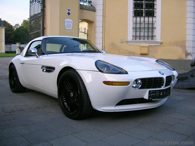 BMW Z8 - weiss