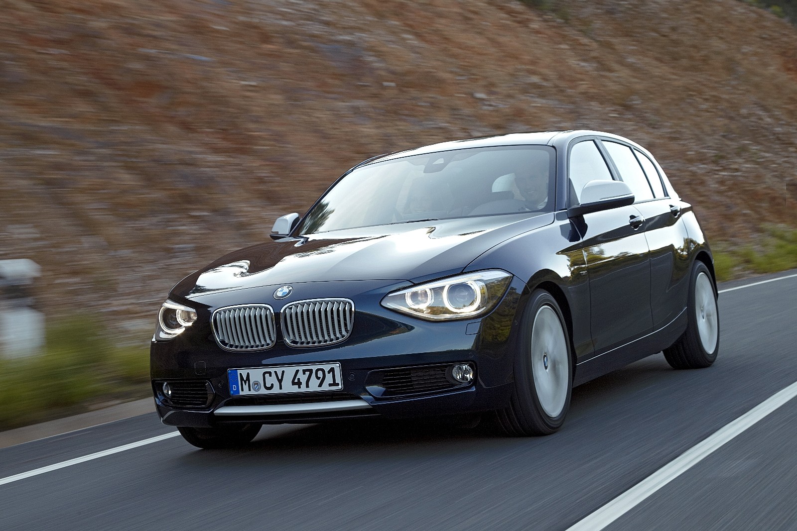 BMW_1er_2012_057