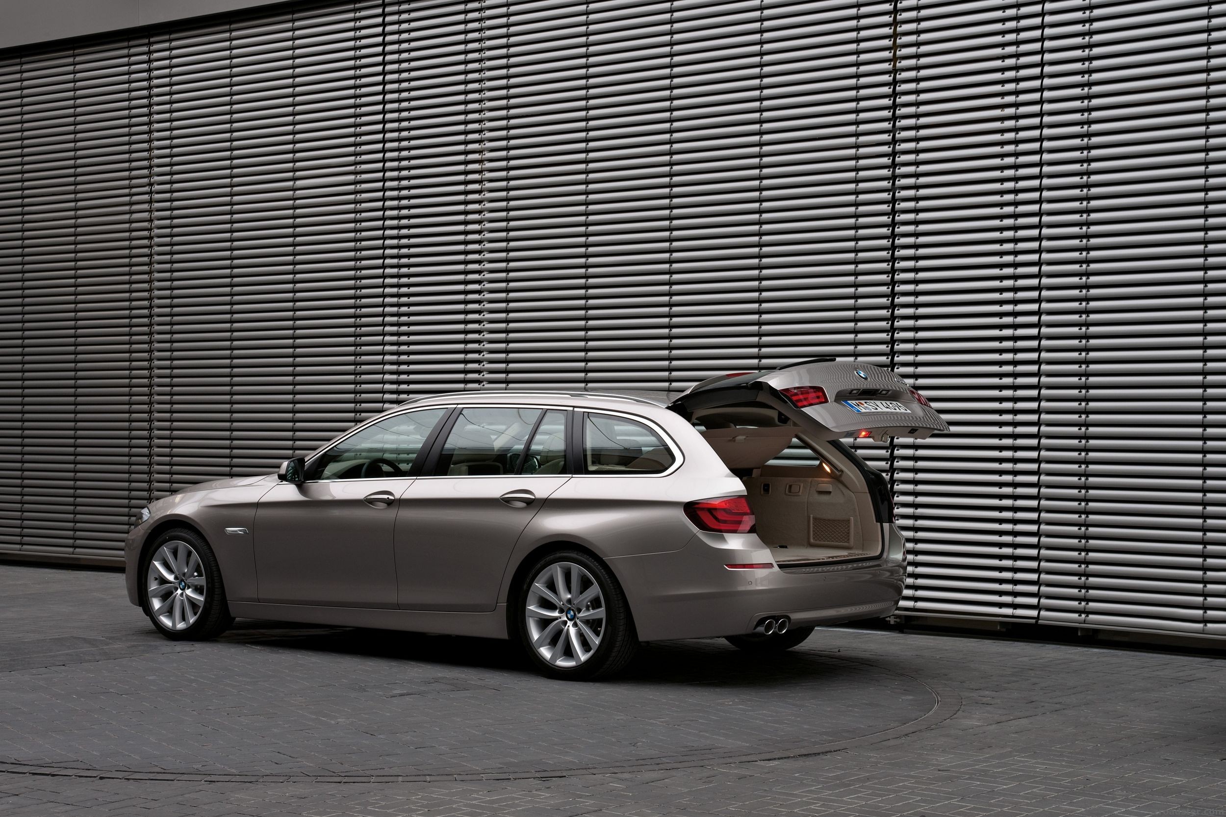 BMW_5er_Touring_17