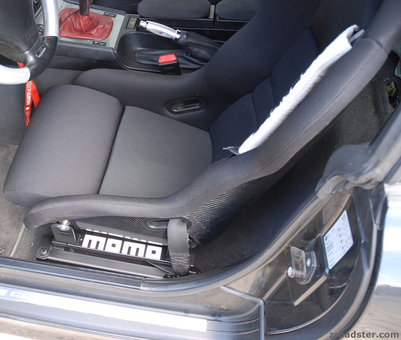 Carbon Schalensitze im Coupe