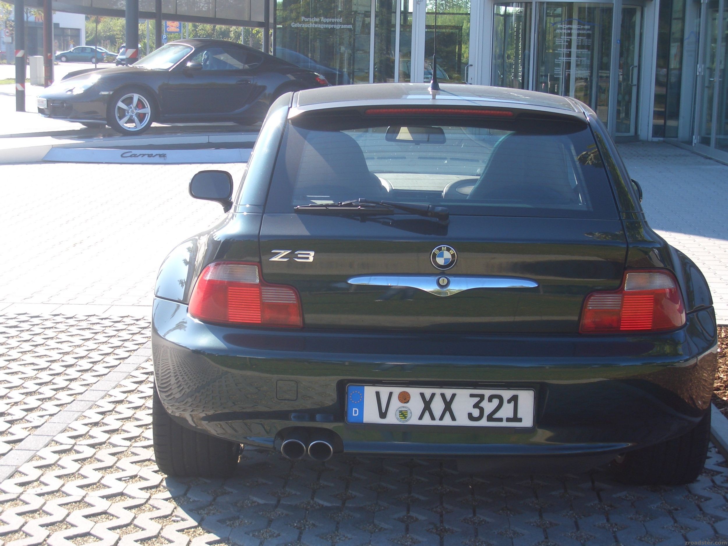 Da guckt der Porsche nur... *lol*
