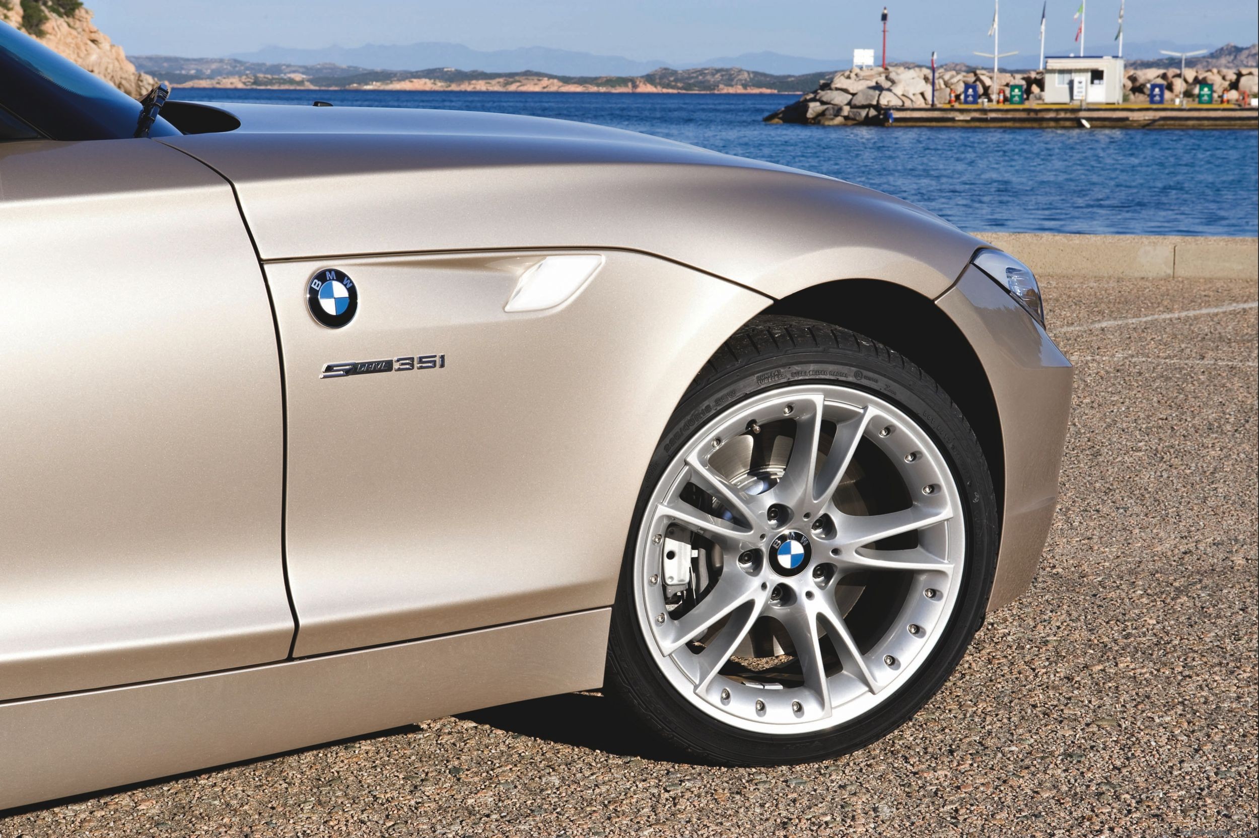 Der neue BMW Z4 - Frontpartie mit Seitenblinkern
