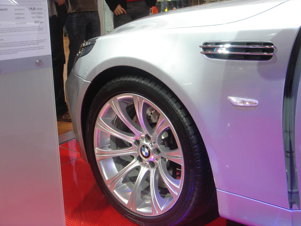 Essen Motor Show 2004