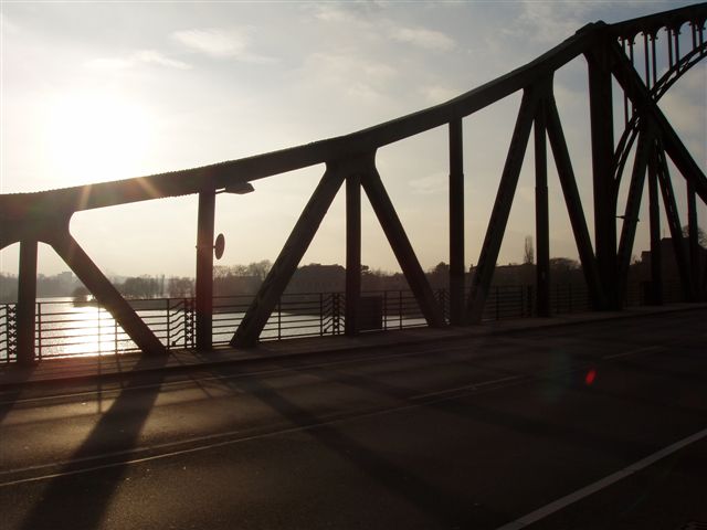 Glienicker Brücke