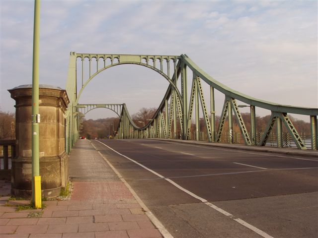 Glienicker Brücke