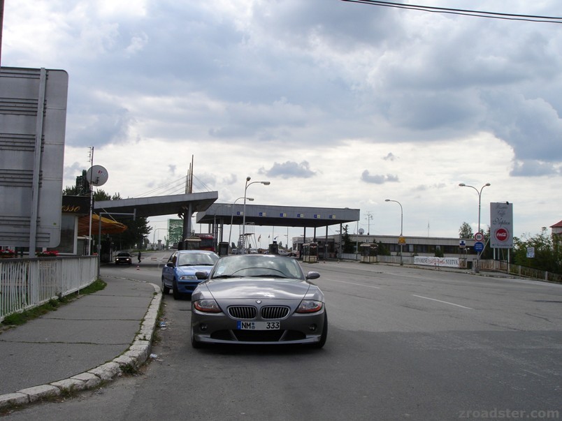 Grenzübergang Komarom (H) Komarno (SK) Die deutsche