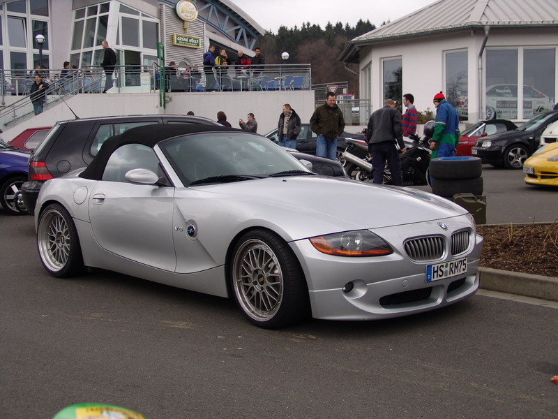 Hartge V8