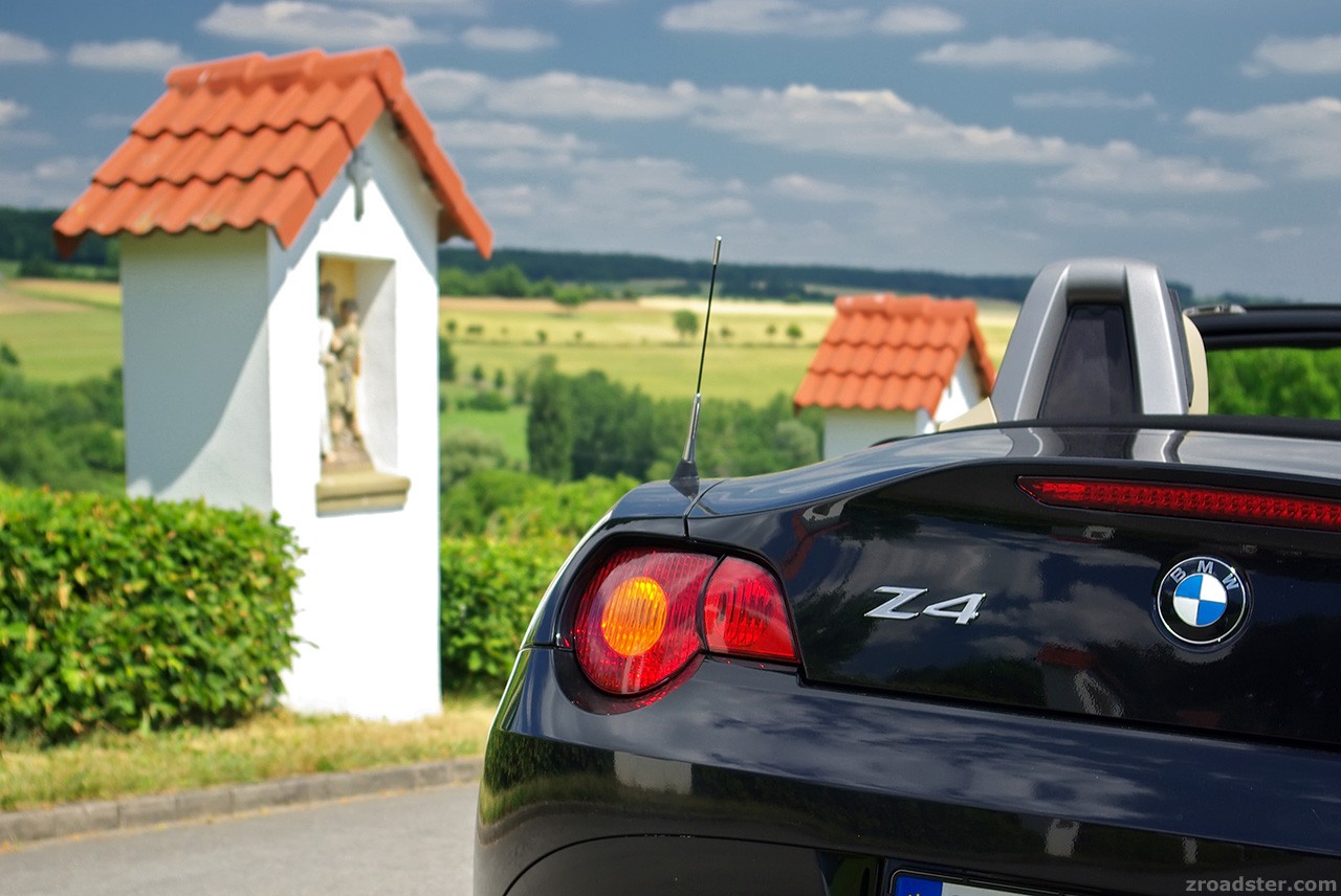 Kreuzweg 2