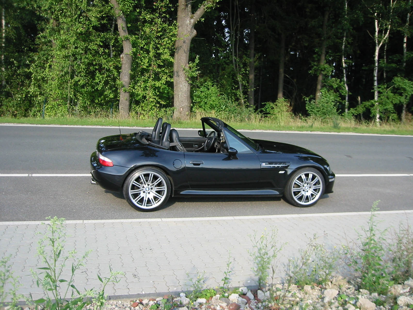 M-Roadster