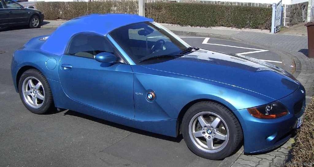 Maledivenblau Hardtop in blau