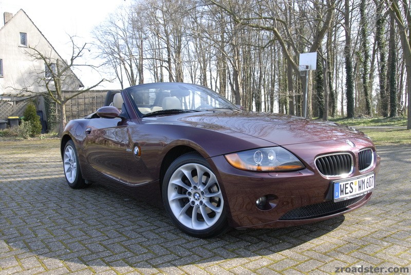 mein Z4 in merlot-rot