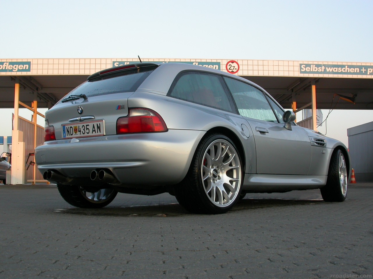 michis m coupé nach der wäsche in wernigerode (harz 2005)