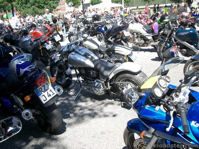 MOGO 2005
