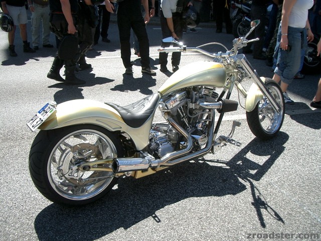 MOGO 2005