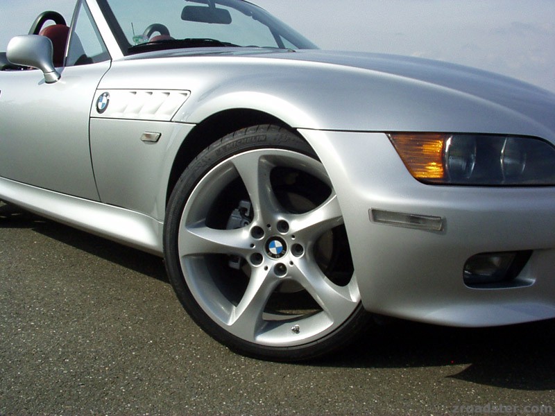 My Z3 with new 19" rims