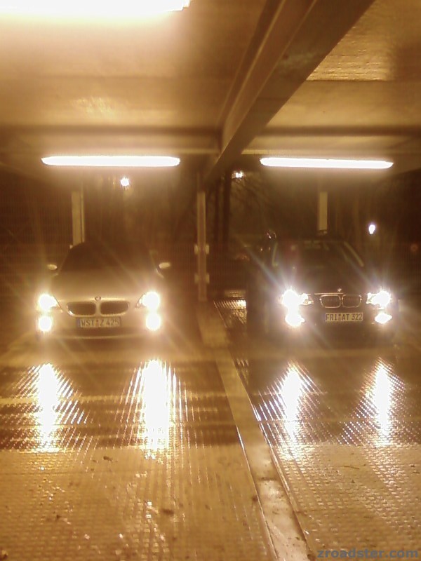 Nachts im Parkhaus