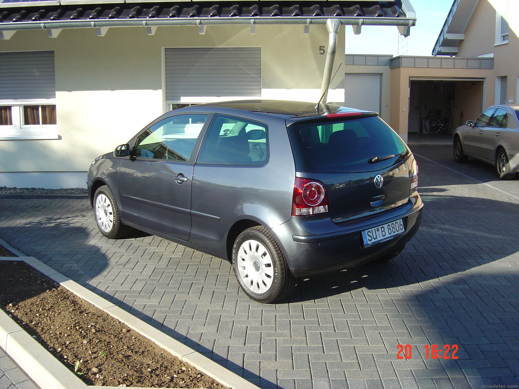 Nagelneues T-Car