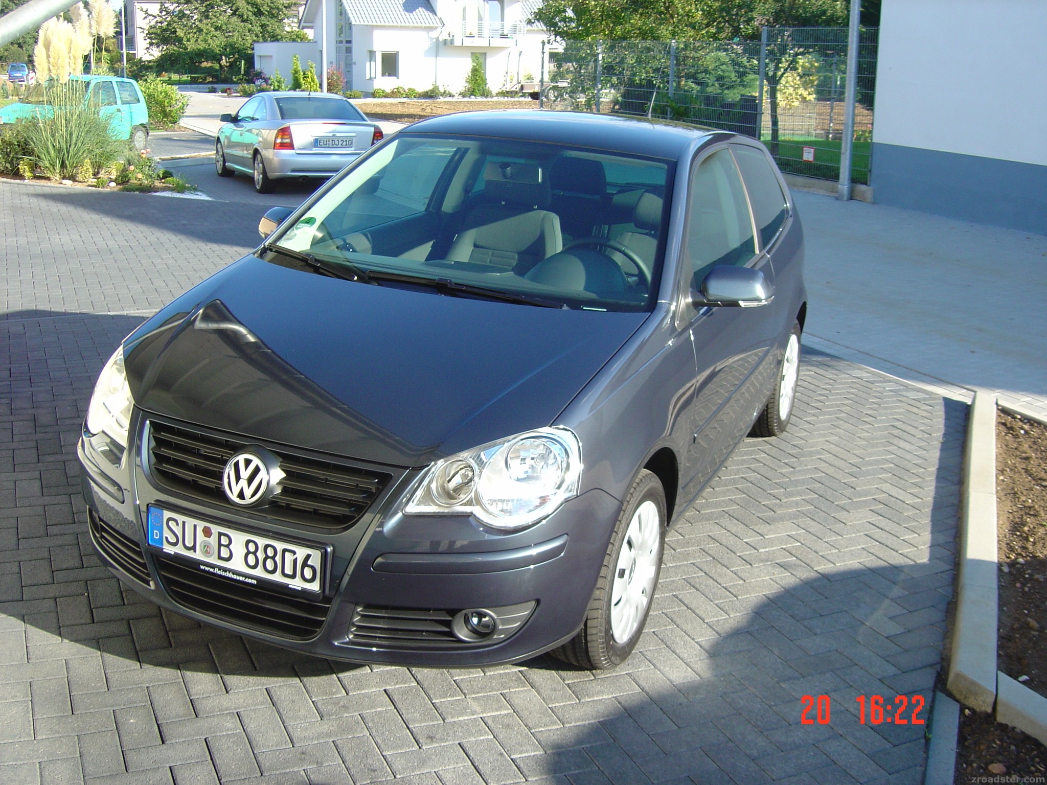 Nagelneues T-Car