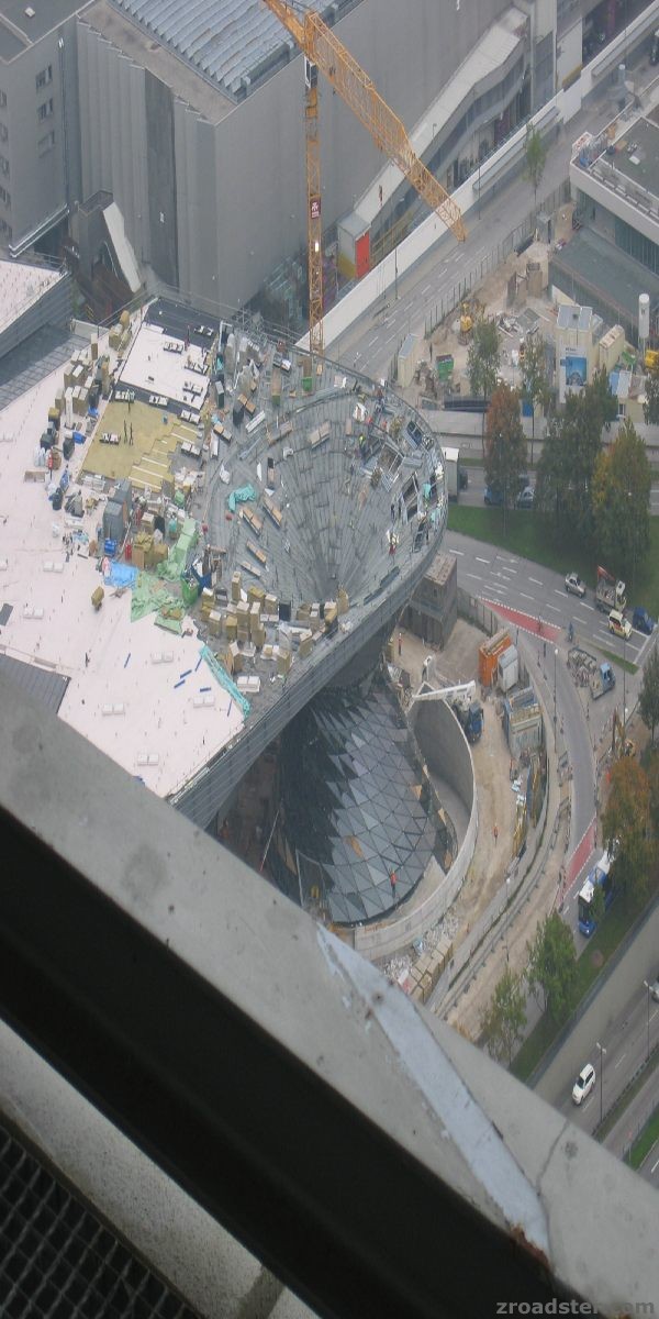 Neues BMW Auslieferungszentrum 1